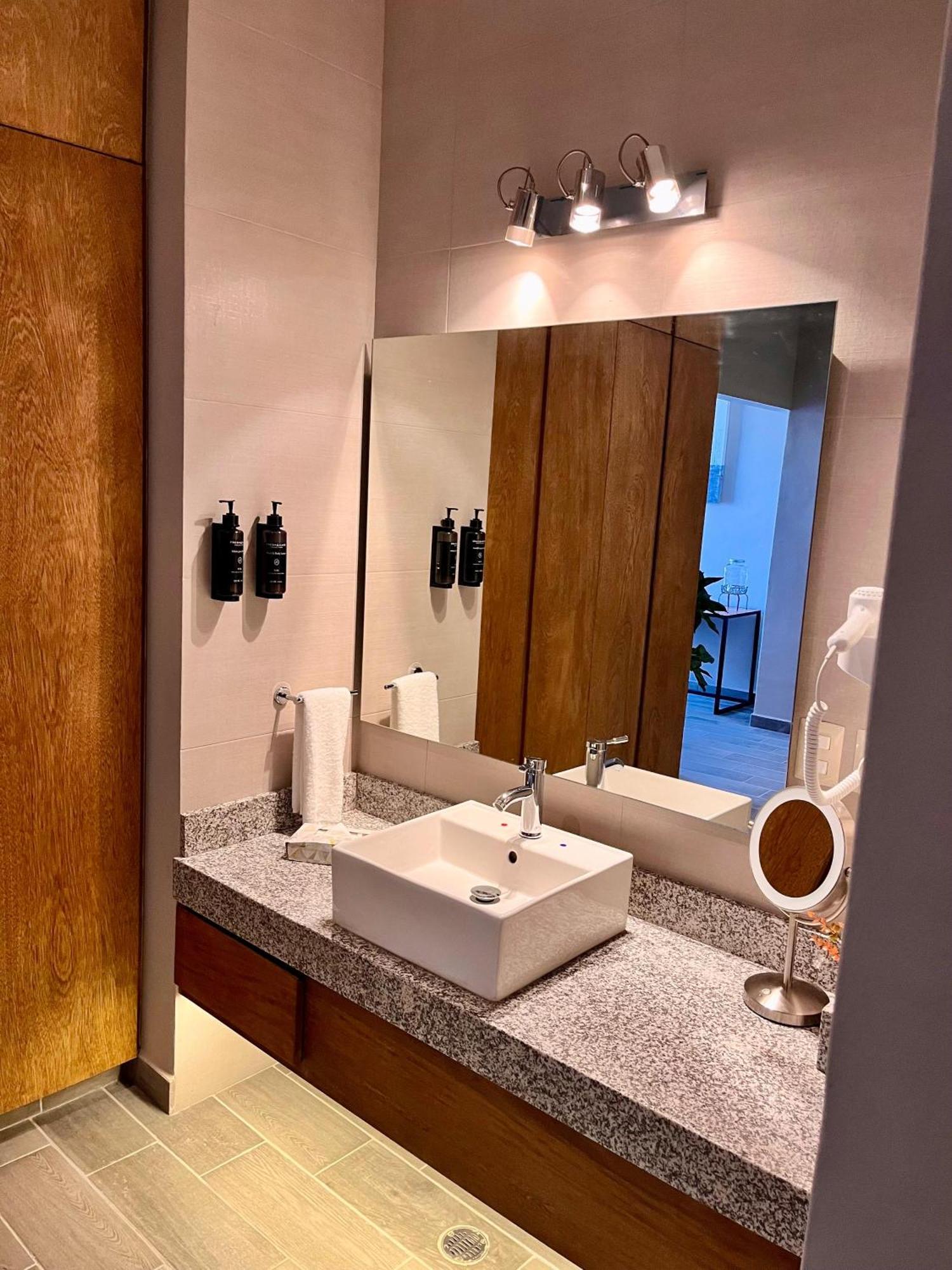 Niru Ocean Suites By Binniguenda سانتا كروز هواتولكو المظهر الخارجي الصورة